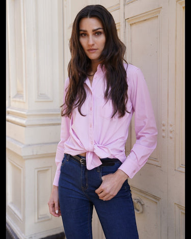 The Dee in Petal by Ameliora